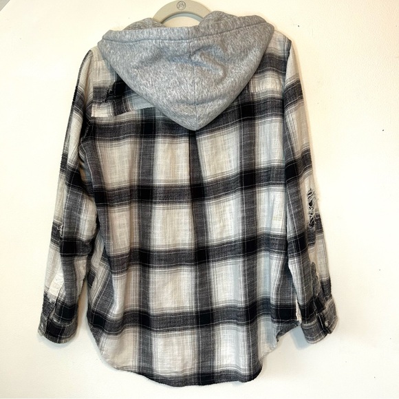American Eagle Outfitters Gray and White Plaid Hoodie Distressed Flannel Medium - Picture 2 of 8